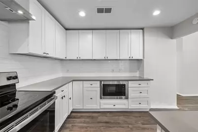 3719 Westminster Drive, Carrollton, TX 75007 - Photo 9