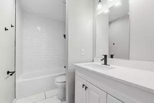 3719 Westminster Dr, Carrollton, TX 75007 - Photo 19