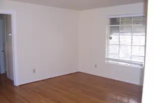 5953 Lewis St, Dallas, TX 75206 - Photo 3