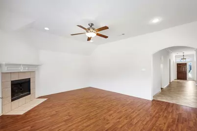 4901 Bellflower Way, Fort Worth, TX 76123 - Photo 15