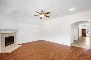 4901 Bellflower Way, Fort Worth, TX 76123 - Photo 15