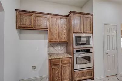 4901 Bellflower Way, Fort Worth, TX 76123 - Photo 7