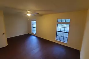 3803 O B Crowe Dr, Dallas, TX 75227 - Photo 5