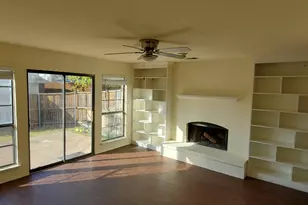 3803 O B Crowe Dr, Dallas, TX 75227 - Photo 3