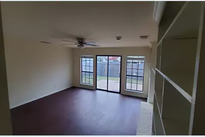 3803 O B Crowe Drive, Dallas, TX 75227 - Photo 11