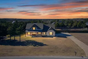 341 Guy Ln, Pottsboro, TX 75076 - Photo 1