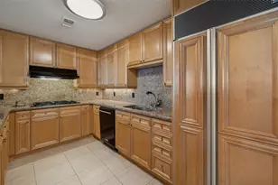 3401 Lee Pkwy, Dallas, TX 75219 - Photo 9