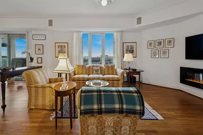 3401 Lee Parkway #2106, Dallas, TX 75219 - Photo 3