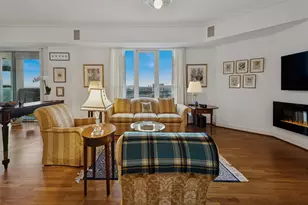 3401 Lee Pkwy, Dallas, TX 75219 - Photo 3