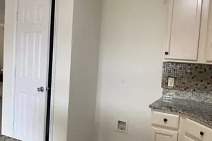 1861 Sheffield Pl, Fort Worth, TX 76112 - Photo 5