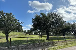 701 Cactus Rio Dr, Weatherford, TX 76087 - Photo 35