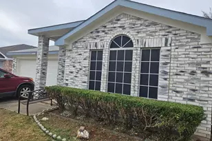 8025 Summer Sun Dr, Fort Worth, TX 76137 - Photo 1