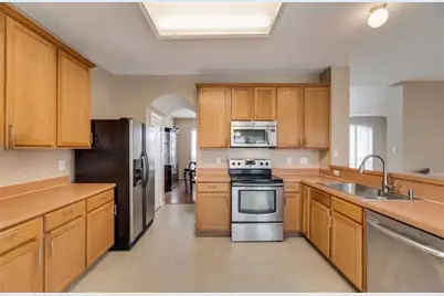 1119 Gaines Mills Road, Grand Prairie, TX 75052 - Photo 5