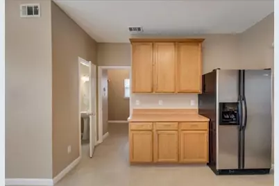 1119 Gaines Mills Road, Grand Prairie, TX 75052 - Photo 7