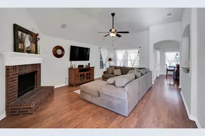 221 Lawson Farms Drive, Midlothian, TX 76065 - Photo 9