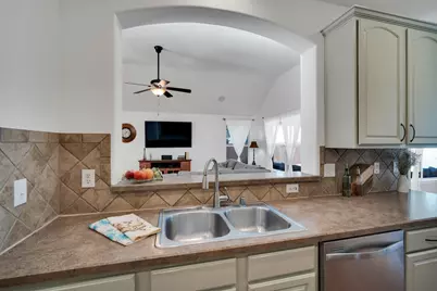 221 Lawson Farms Drive, Midlothian, TX 76065 - Photo 11