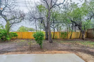 2105 Castle Oaks Dr, Arlington, TX 76012 - Photo 29