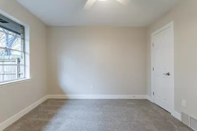 2105 Castle Oaks Drive, Arlington, TX 76012 - Photo 27