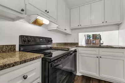 954 S Weatherred Drive, Richardson, TX 75080 - Photo 5