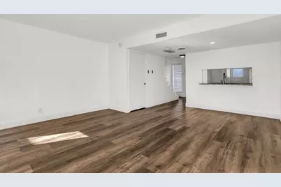 954 S Weatherred Drive, Richardson, TX 75080 - Photo 9