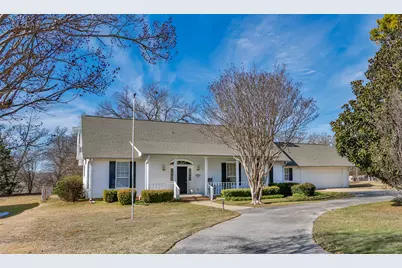 128 San Chez Drive, Lake Kiowa, TX 76240 - Photo 33