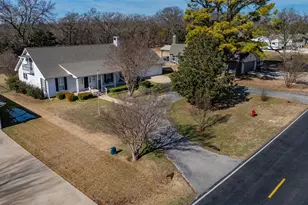 128 San Chez Dr, Lake Kiowa, TX 76240 - Photo 1