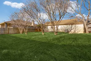 10145 Lone Eagle Dr, Fort Worth, TX 76108 - Photo 13