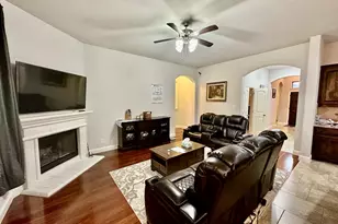 5200 Cross Plains Ct, Fort Worth, TX 76126 - Photo 5