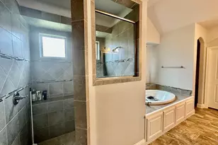 5200 Cross Plains Ct, Fort Worth, TX 76126 - Photo 11