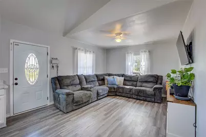 1867 County Road 4131, Cumby, TX 75433 - Photo 3