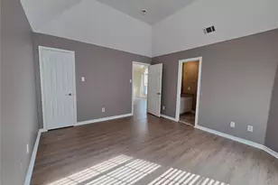 5207 W Cove Way, Grand Prairie, TX 75052 - Photo 19