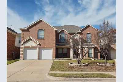 5207 W Cove Way, Grand Prairie, TX 75052 - Photo 1