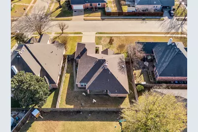 530 Queens Way, Grand Prairie, TX 75052 - Photo 27