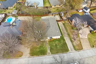 1105 Meadow Crest Ln, Mansfield, TX 76063 - Photo 29