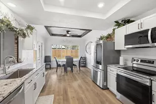 1105 Meadow Crest Ln, Mansfield, TX 76063 - Photo 13