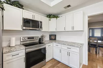 1105 Meadow Crest Lane, Mansfield, TX 76063 - Photo 19