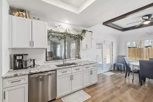 1105 Meadow Crest Ln, Mansfield, TX 76063 - Photo 15