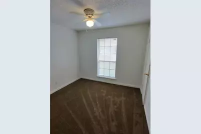 1018 Alexis Court, Glenn Heights, TX 75154 - Photo 9