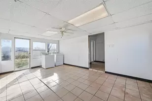 5525 Bakers Ln, Haltom City, TX 76117 - Photo 19