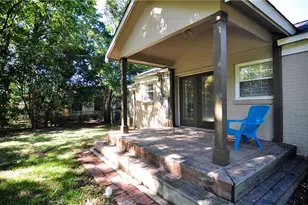 3918 Hawick Ln, Dallas, TX 75220 - Photo 13