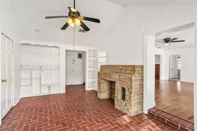 2513 Carnation Avenue, Fort Worth, TX 76111 - Photo 13