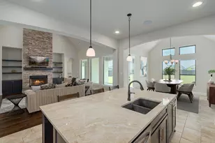 8220 Stonewall Dr, Waxahachie, TX 75167 - Photo 7