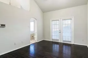 631 Fiesta Cir, Irving, TX 75063 - Photo 19