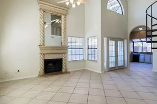 631 Fiesta Cir, Irving, TX 75063 - Photo 13