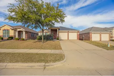 2720 Furlong Drive, Grand Prairie, TX 75051 - Photo 1