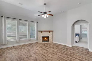 1605 Barnard Ln, Savannah, TX 76227 - Photo 5