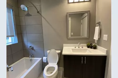 5808 Lindell Avenue #101, Dallas, TX 75206 - Photo 9