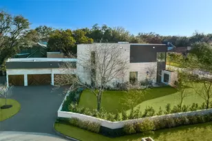 10920 Strait Ln, Dallas, TX 75229 - Photo 35