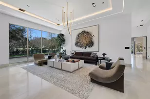 10920 Strait Ln, Dallas, TX 75229 - Photo 7