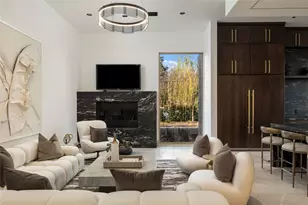 10920 Strait Ln, Dallas, TX 75229 - Photo 13